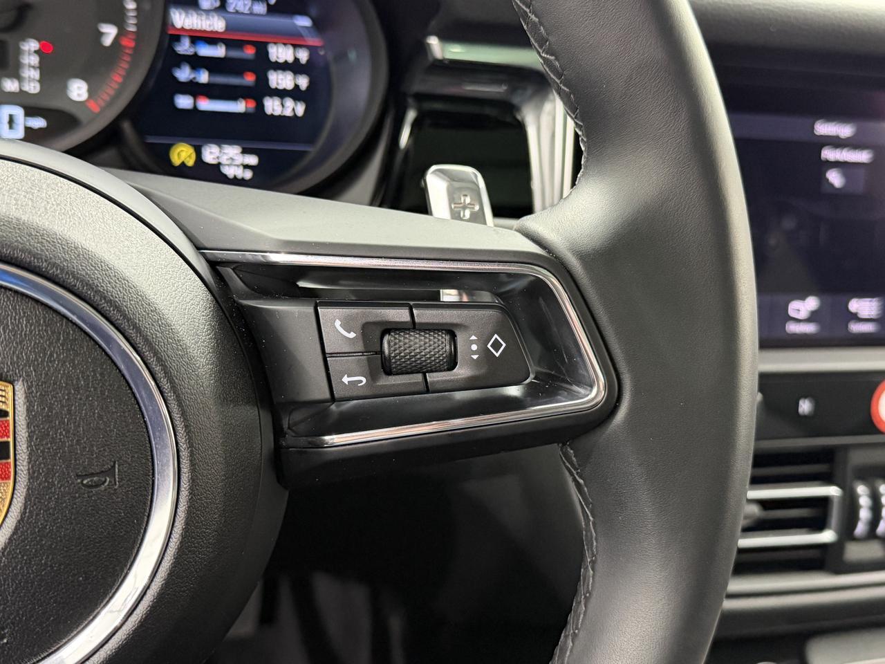 2025 Porsche Macan Newark DE