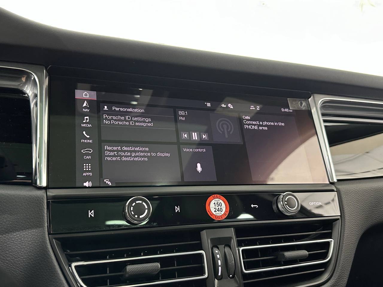 2025 Porsche Macan Newark DE