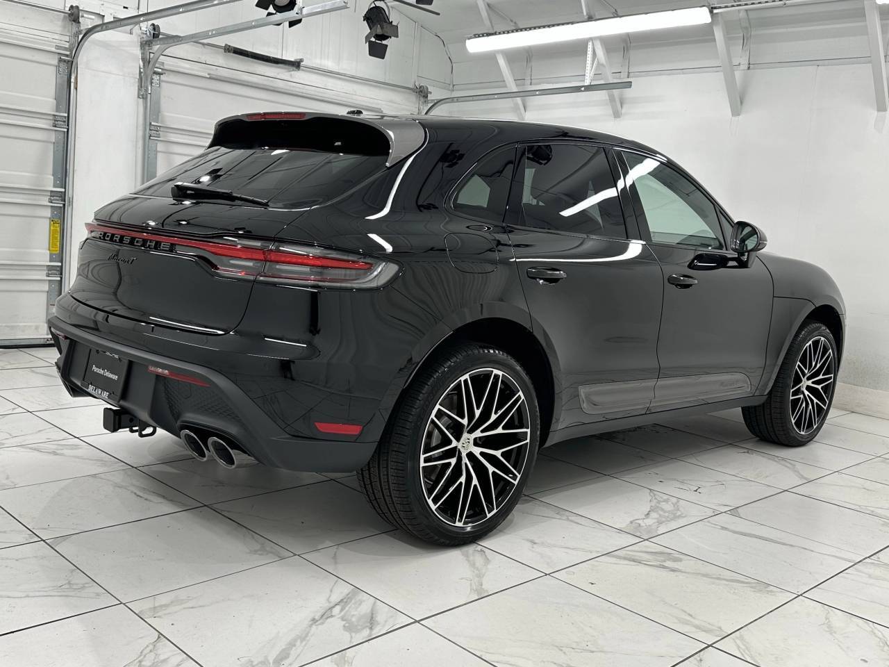 2025 Porsche Macan Newark DE