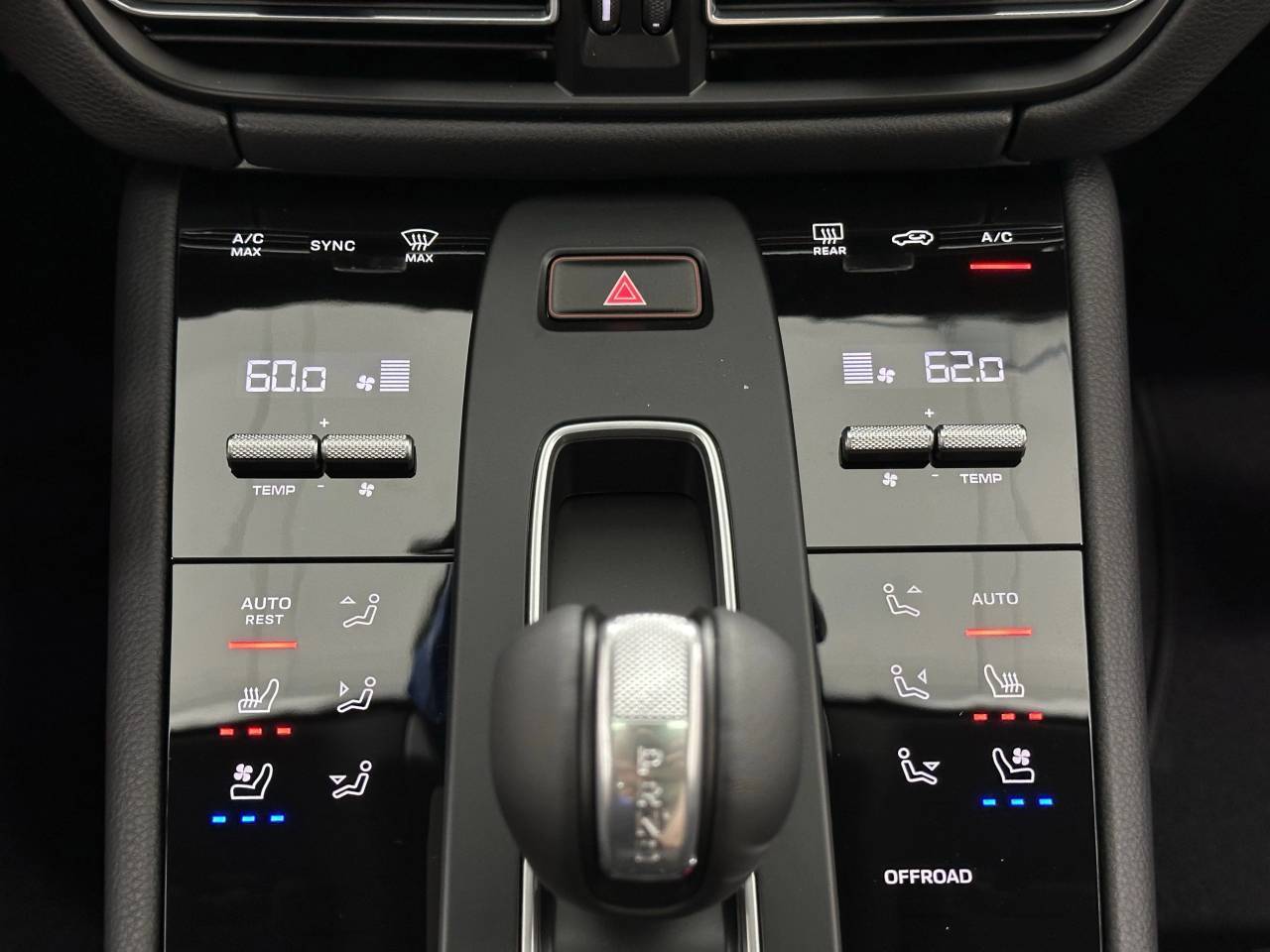 2025 Porsche Macan Newark DE