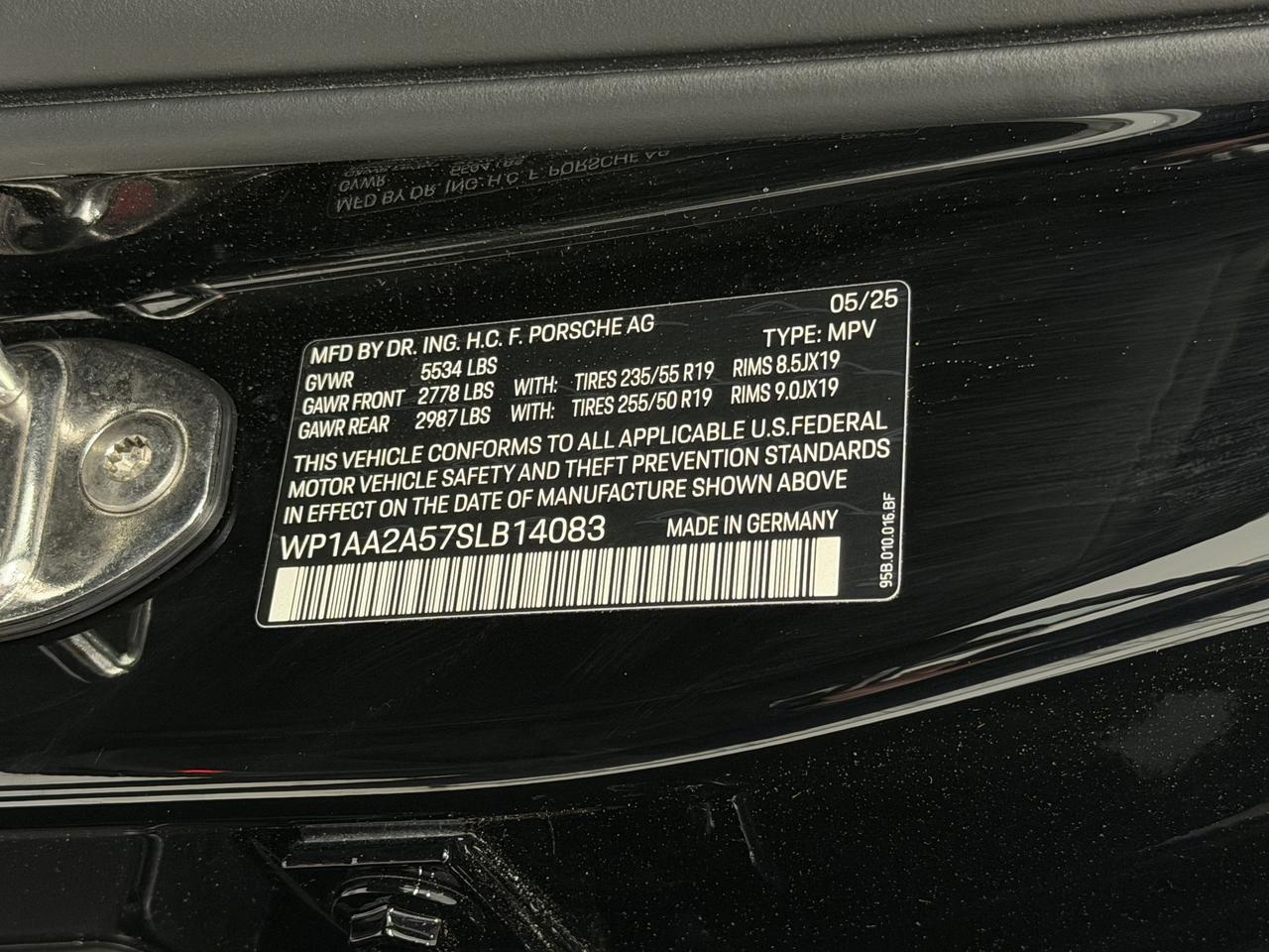2025 Porsche Macan Newark DE