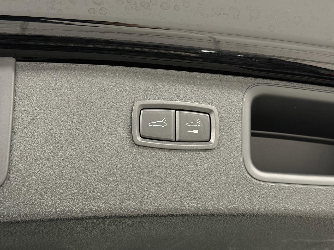 2025 Porsche Macan Newark DE