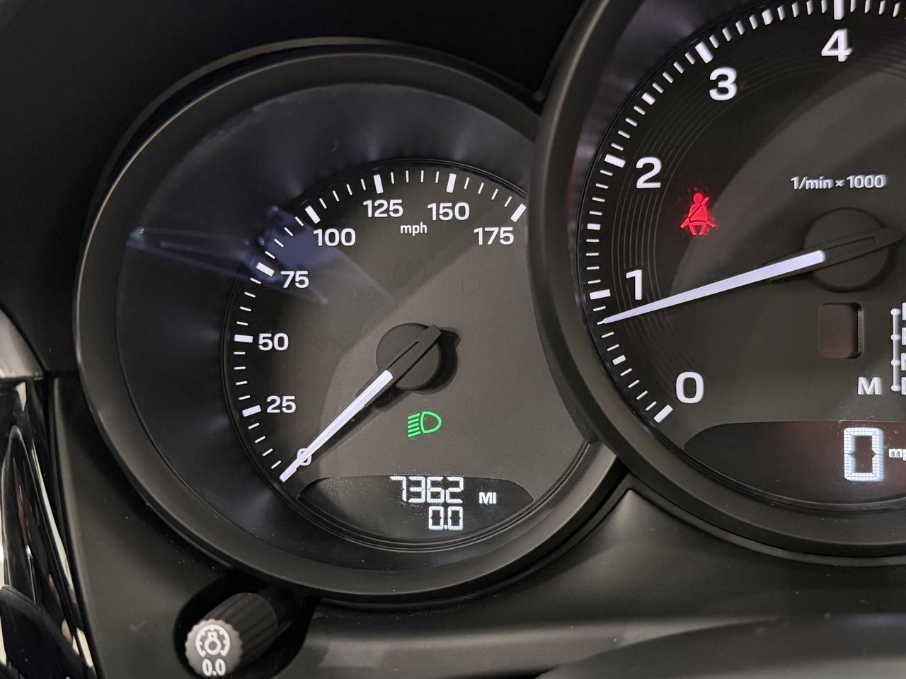 2025 Porsche Macan Newark DE