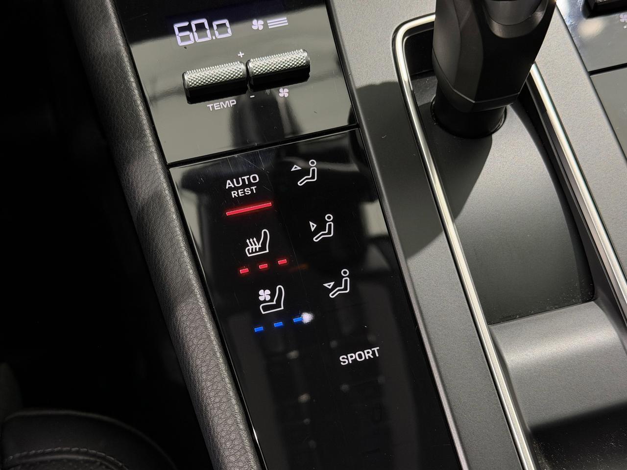 2025 Porsche Macan Newark DE