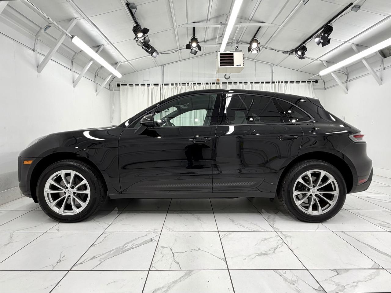 2025 Porsche Macan Newark DE