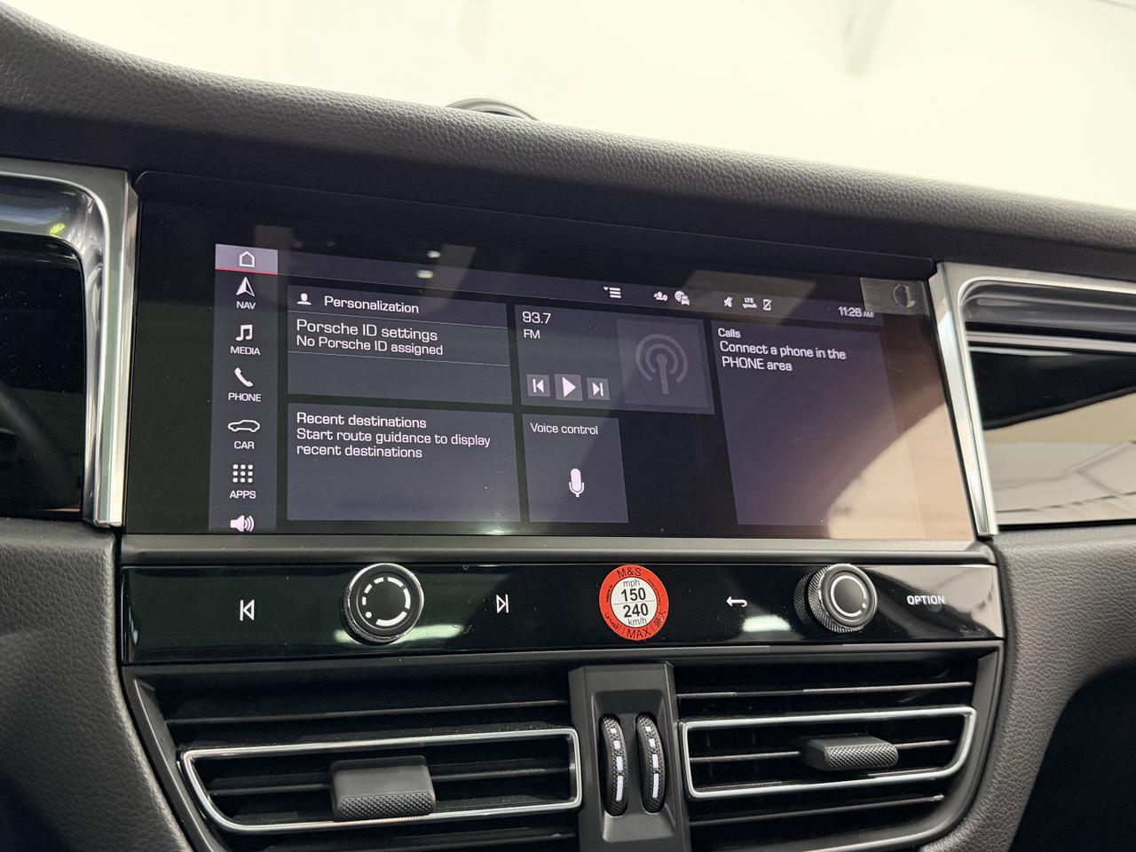 2025 Porsche Macan Newark DE