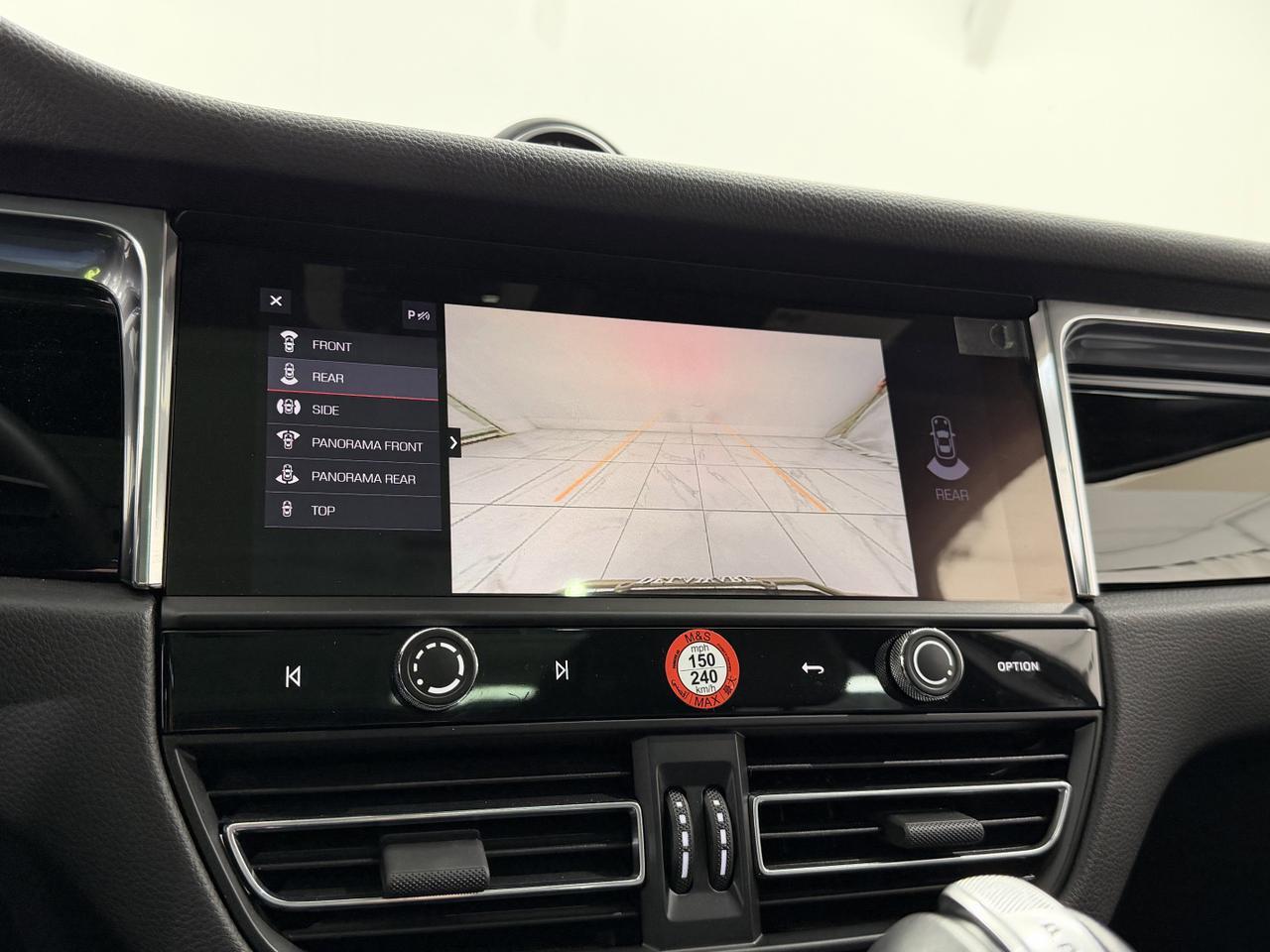 2025 Porsche Macan Newark DE