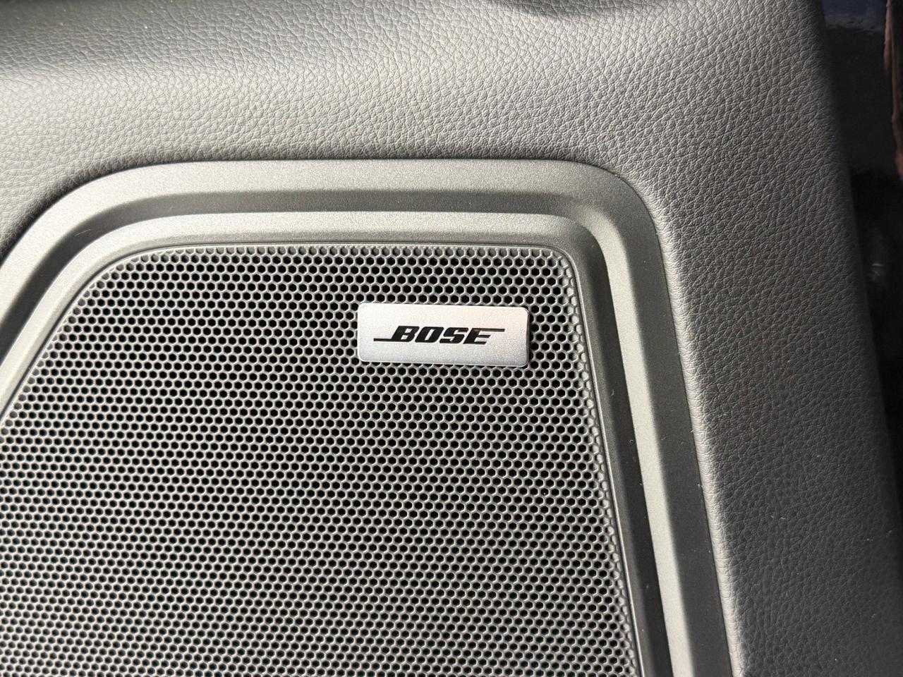 2025 Porsche Macan Newark DE