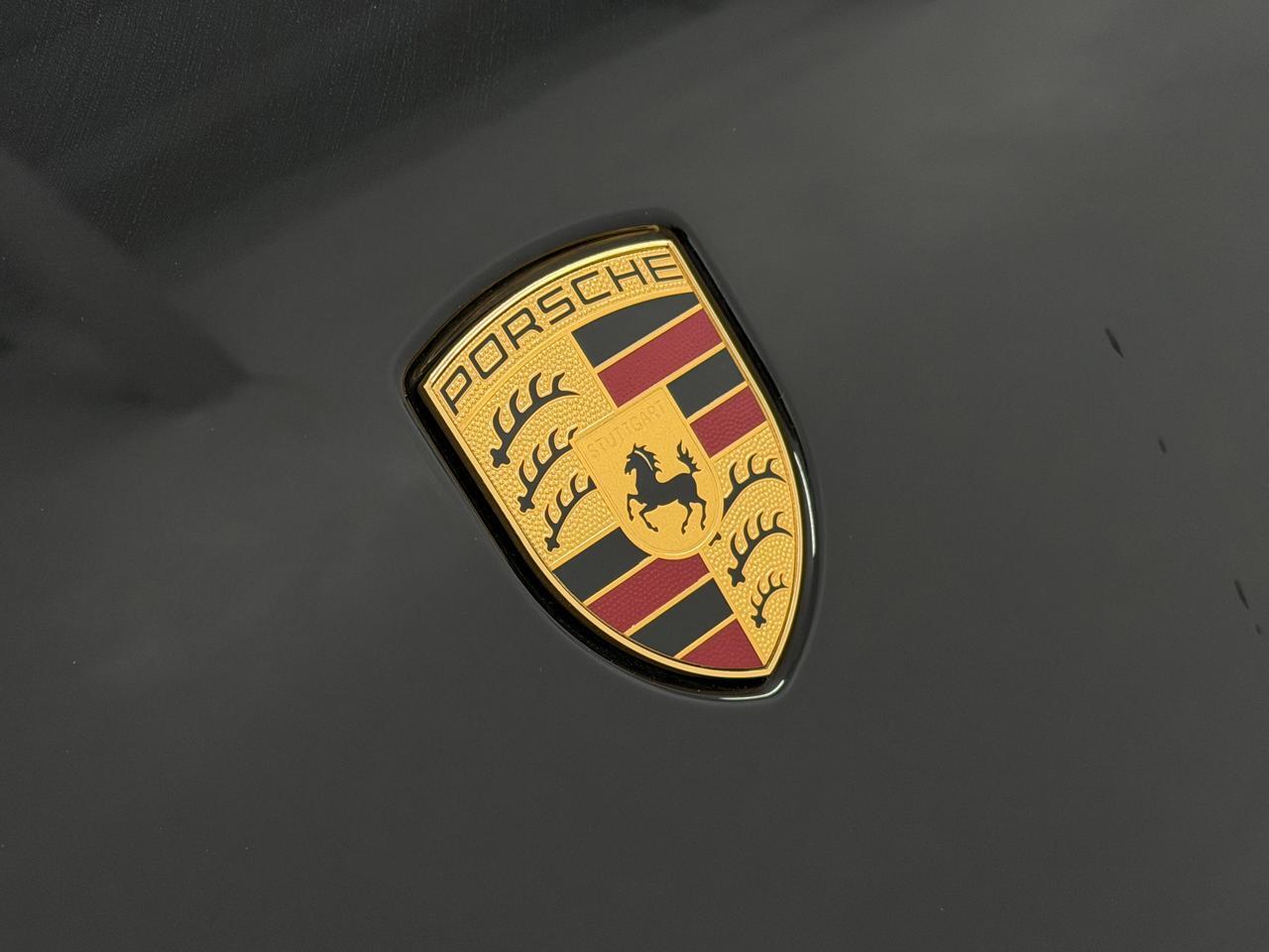 2025 Porsche Macan Newark DE