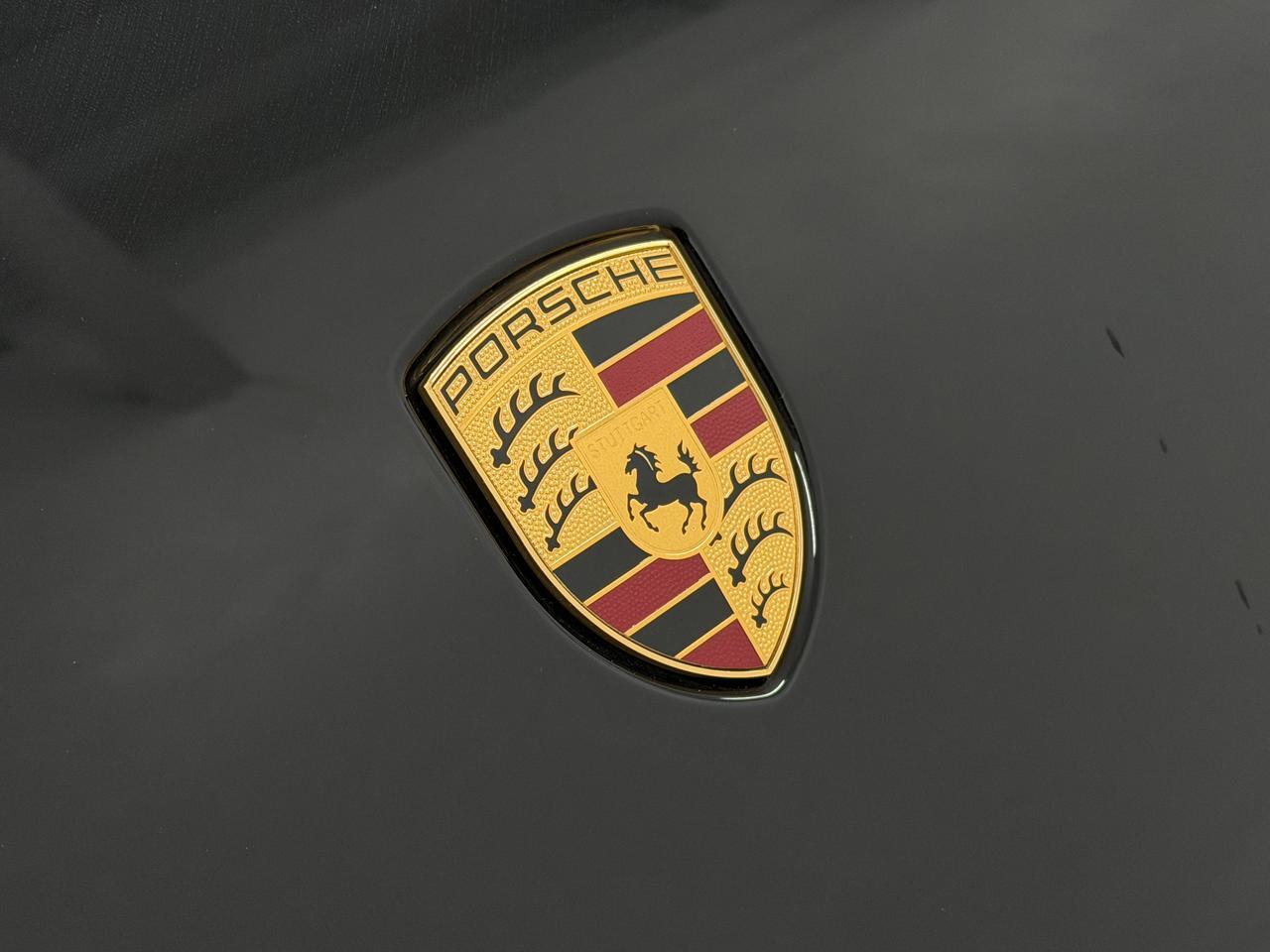 2025 Porsche Macan Newark DE