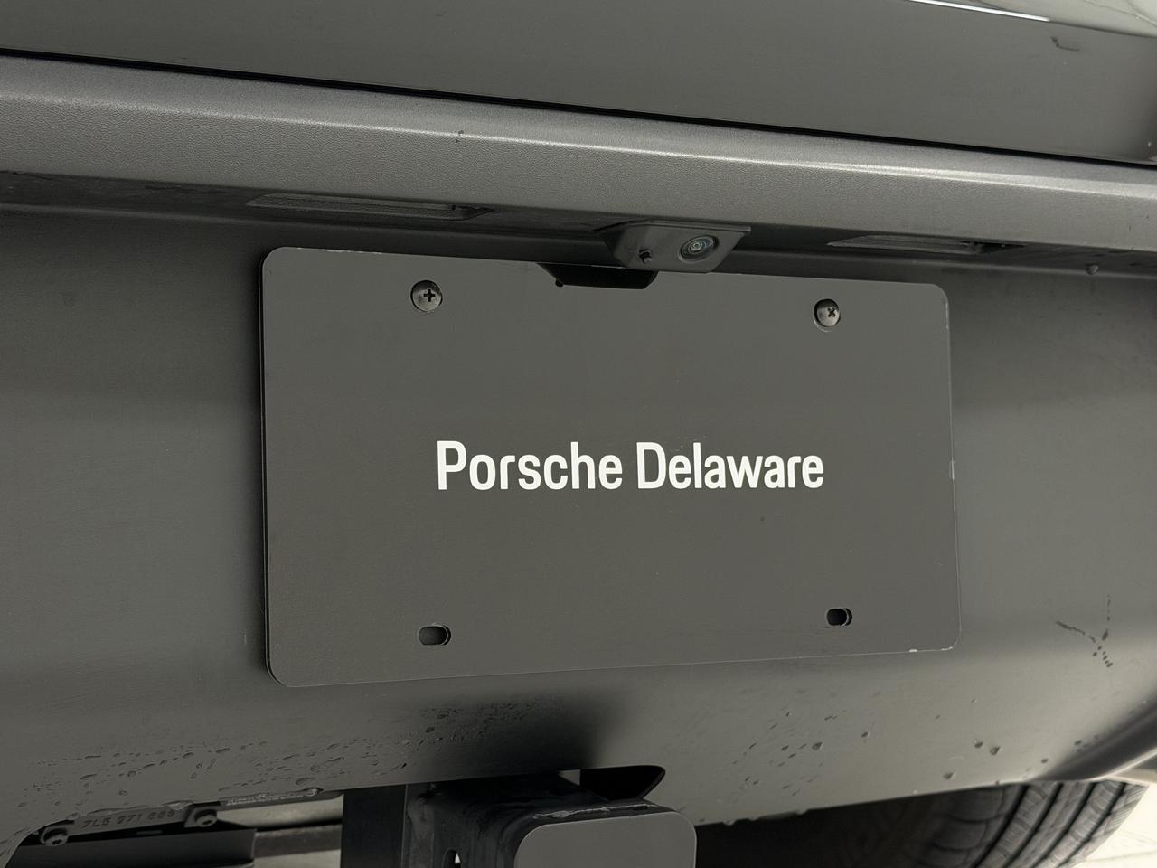 2025 Porsche Macan Newark DE
