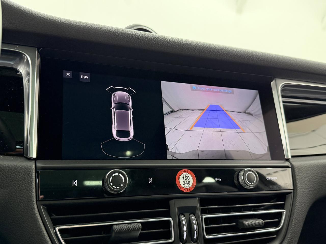 2025 Porsche Macan Newark DE