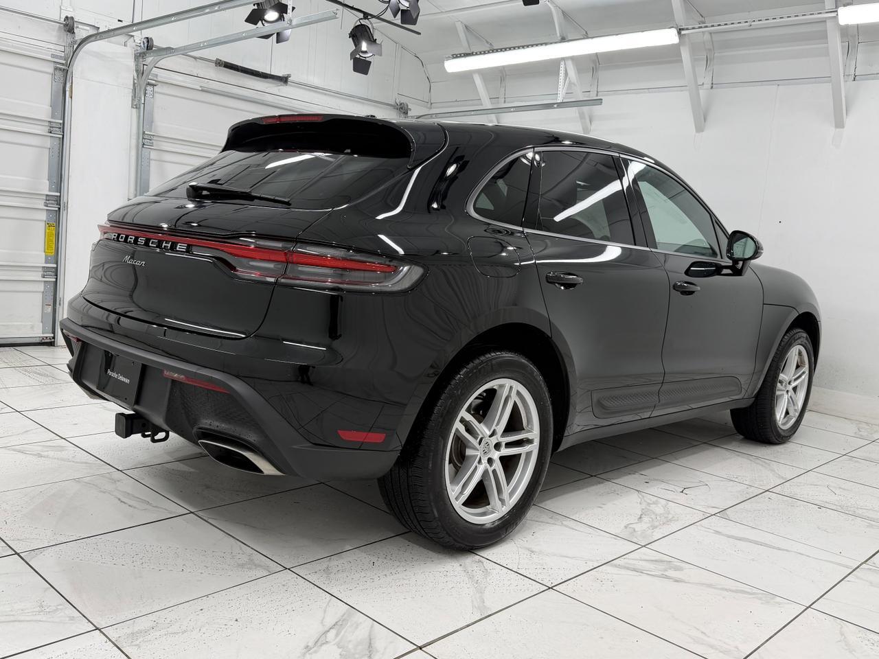 2025 Porsche Macan Newark DE