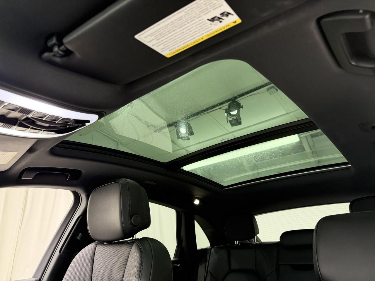 2025 Porsche Macan Newark DE