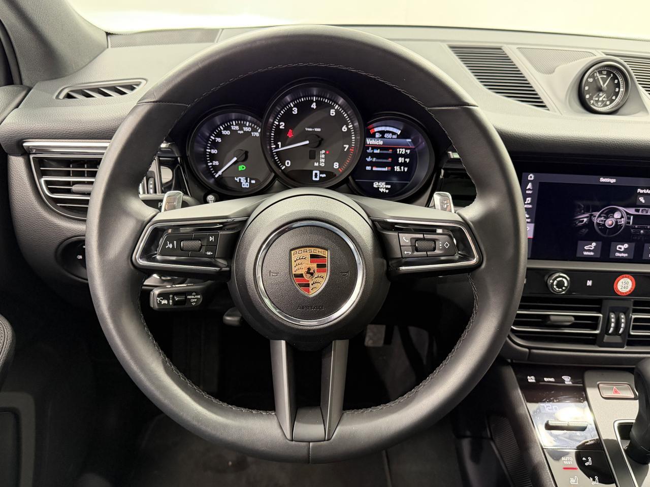 2025 Porsche Macan Newark DE