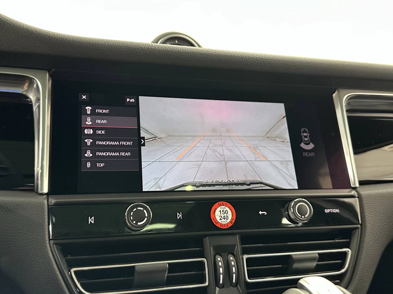 2025 Porsche Macan Newark DE