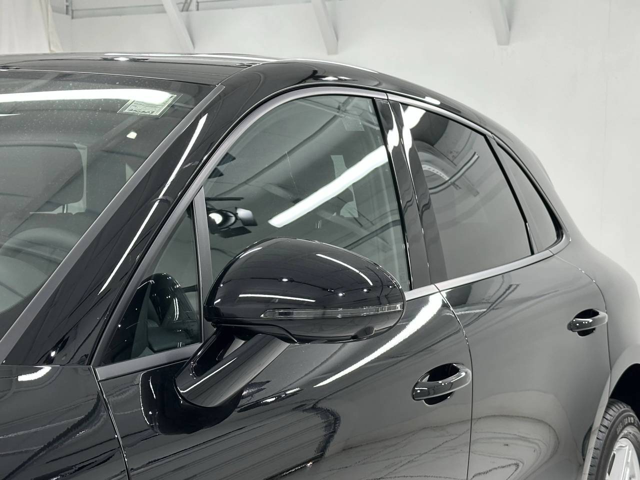 2025 Porsche Macan Newark DE