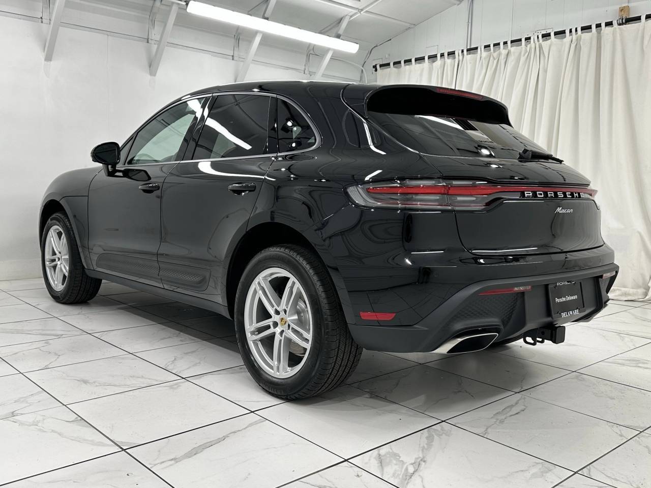 2025 Porsche Macan Newark DE