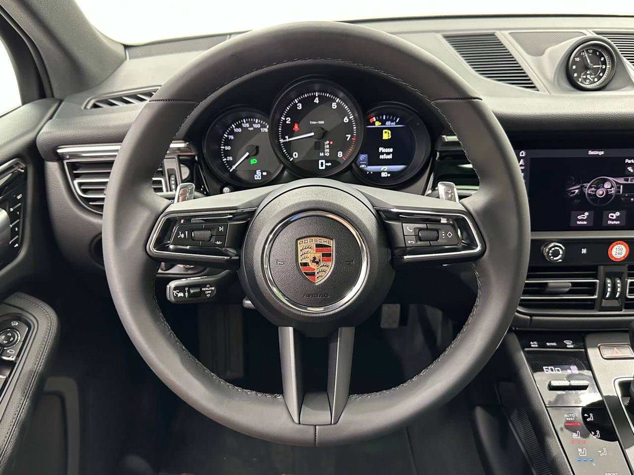 2025 Porsche Macan Newark DE
