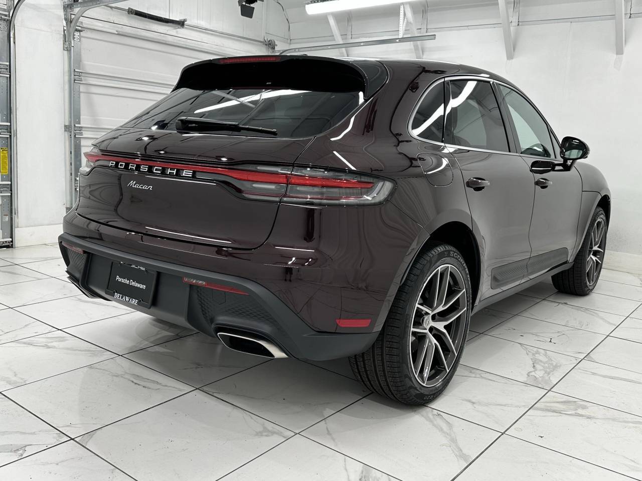 2025 Porsche Macan Newark DE