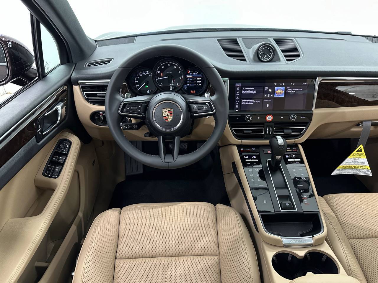 2025 Porsche Macan Newark DE
