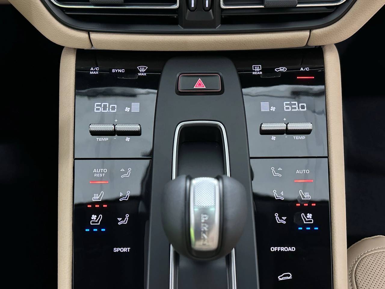 2025 Porsche Macan Newark DE