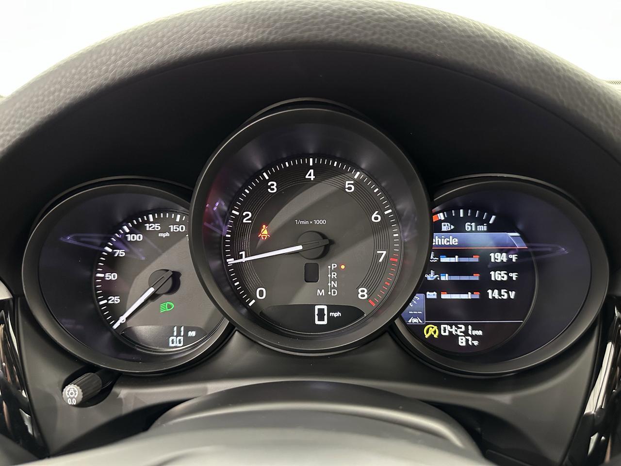 2025 Porsche Macan Newark DE