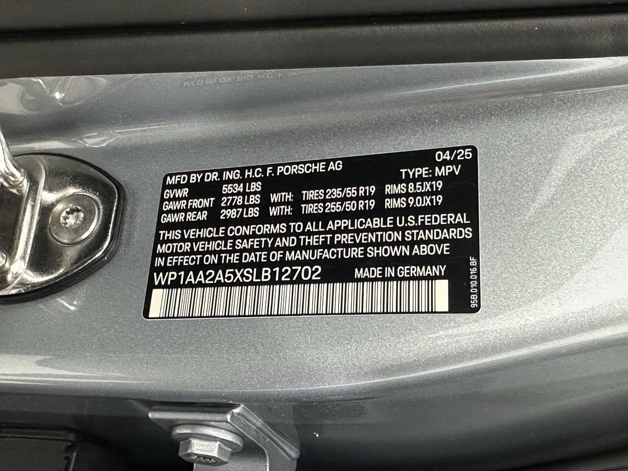 2025 Porsche Macan Newark DE