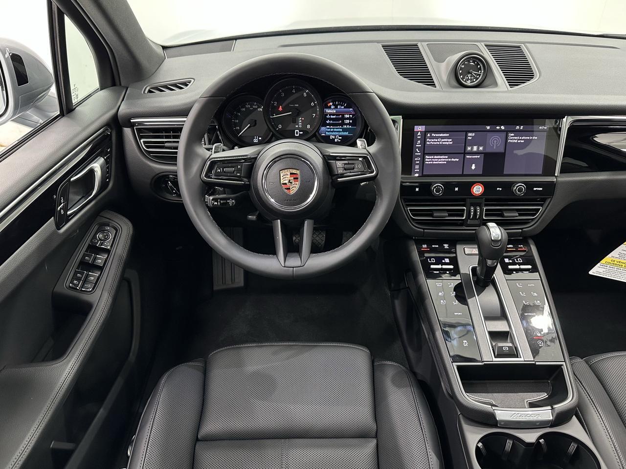2025 Porsche Macan Newark DE