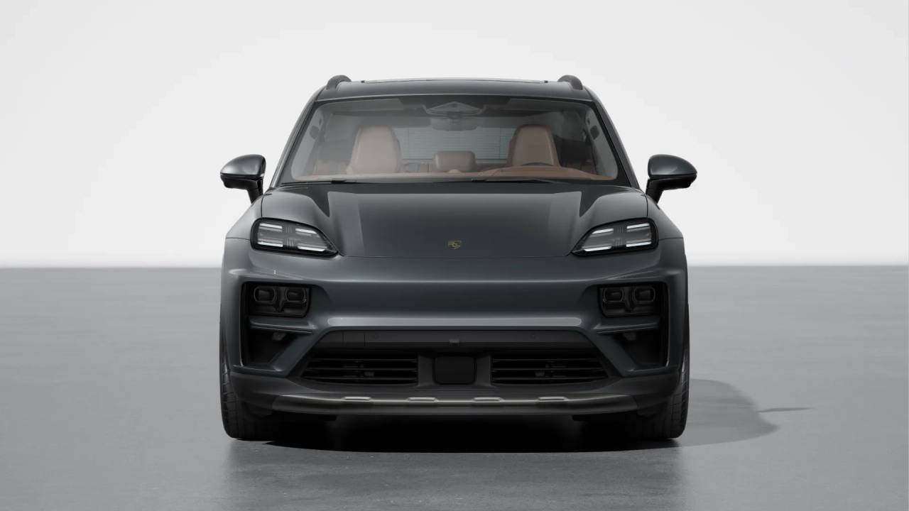 2025 Porsche Macan Newark DE