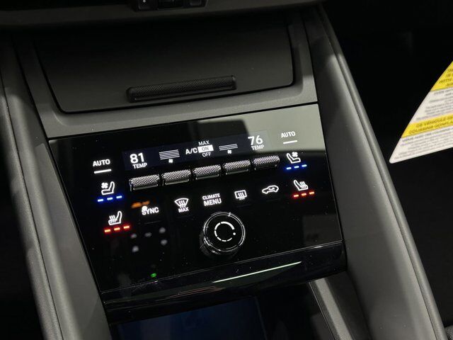 2025 Porsche Macan Newark DE