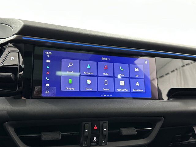 2025 Porsche Macan Newark DE