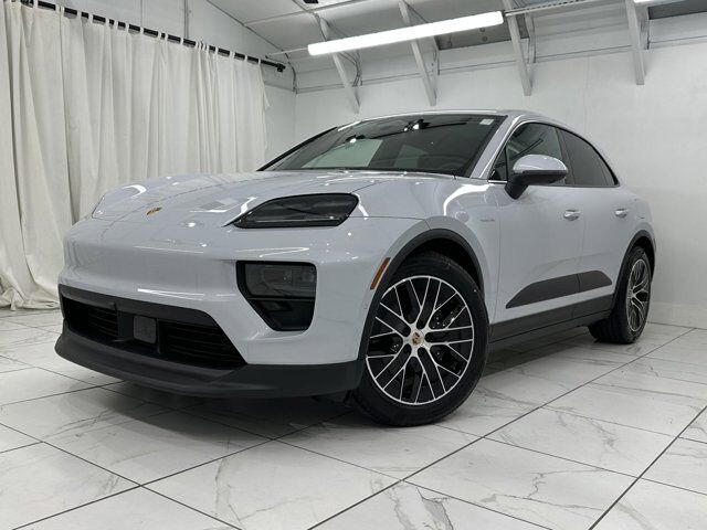 2025 Porsche Macan Newark DE