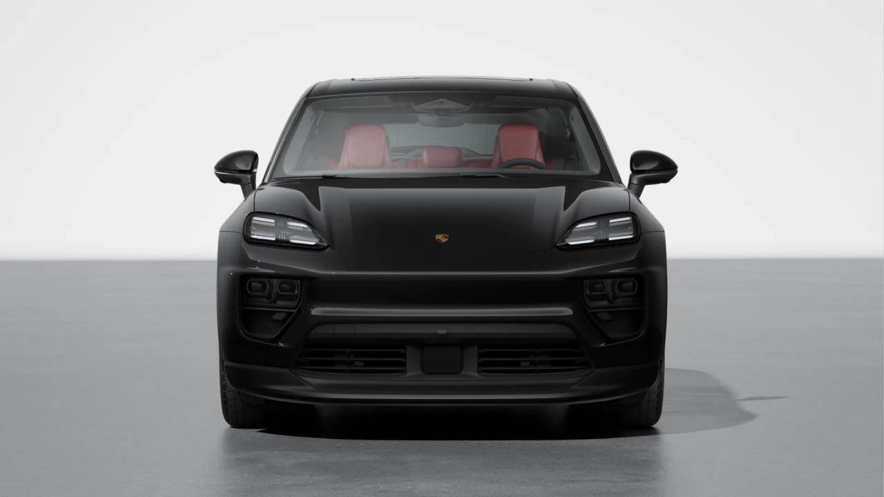 2025 Porsche Macan Newark DE
