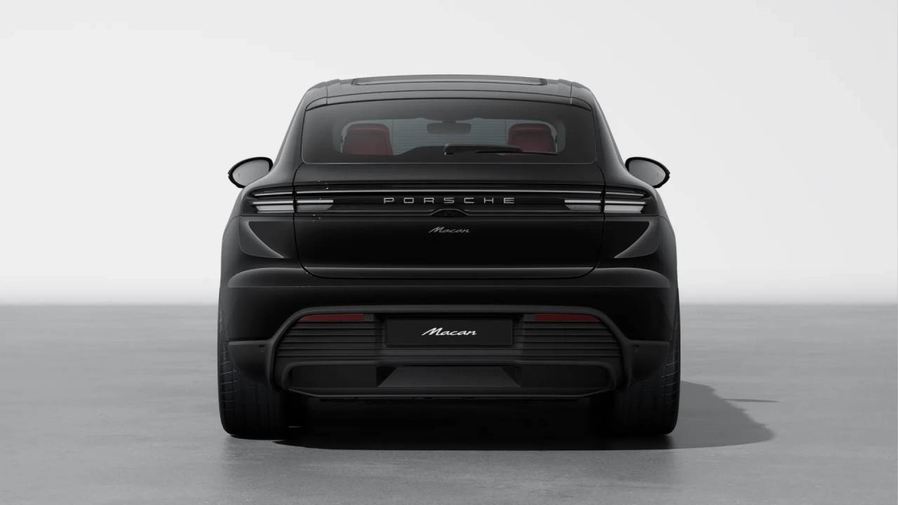2025 Porsche Macan Newark DE