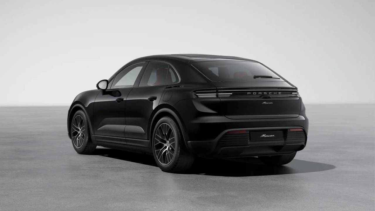 2025 Porsche Macan Newark DE