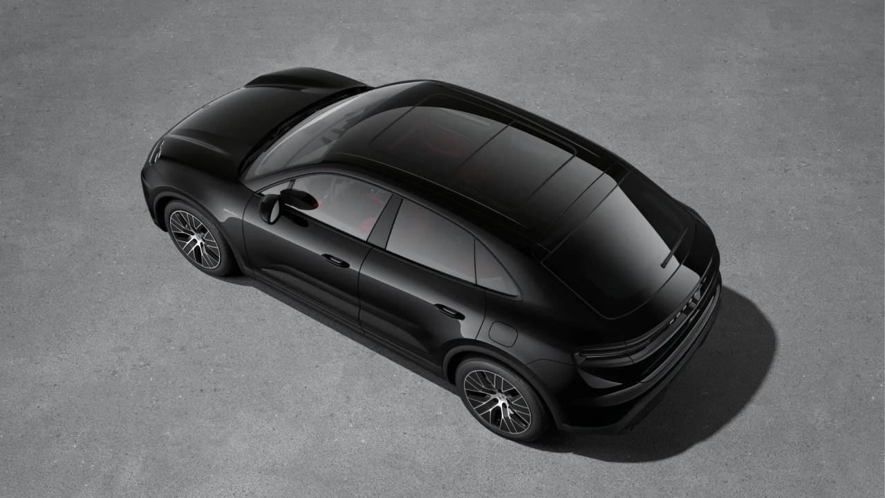 2025 Porsche Macan Newark DE