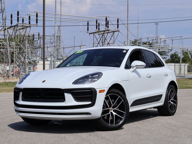 2025 Porsche Macan  Oshkosh WI