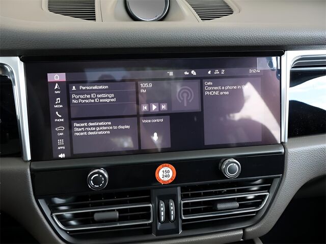 2025 Porsche Macan  Oshkosh WI