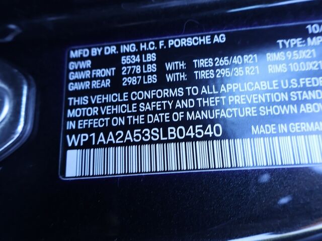 2025 Porsche Macan  Oshkosh WI