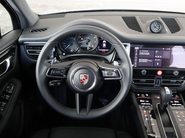 2025 Porsche Macan  Oshkosh WI