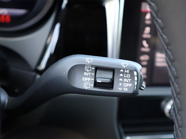 2025 Porsche Macan  Oshkosh WI