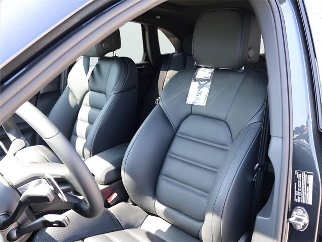 2025 Porsche Macan  Oshkosh WI