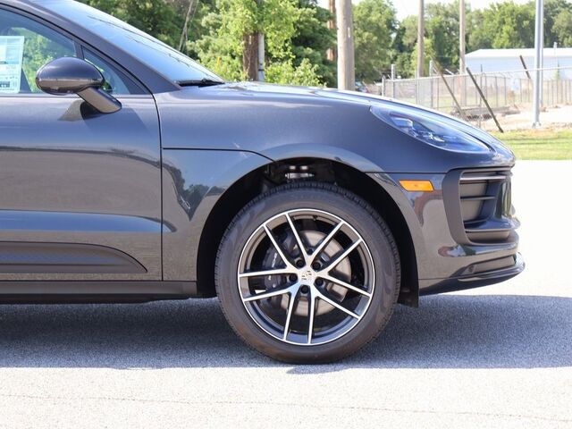 2025 Porsche Macan  Oshkosh WI