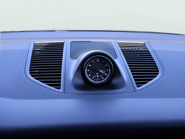 2025 Porsche Macan  Oshkosh WI