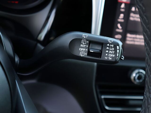 2025 Porsche Macan  Oshkosh WI