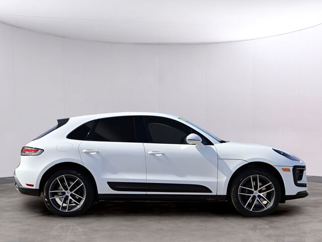 2025 Porsche Macan  Oshkosh WI