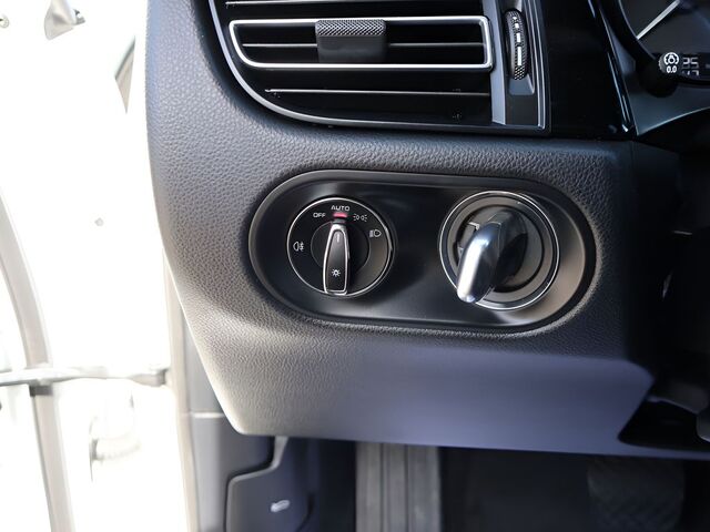 2025 Porsche Macan  Oshkosh WI