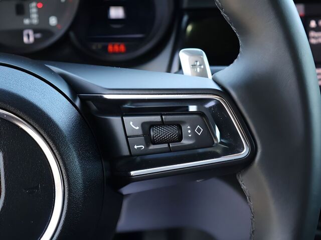 2025 Porsche Macan  Oshkosh WI