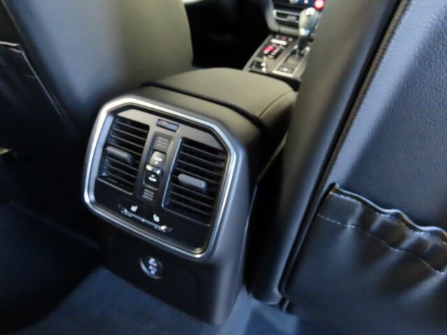 2025 Porsche Macan  Oshkosh WI